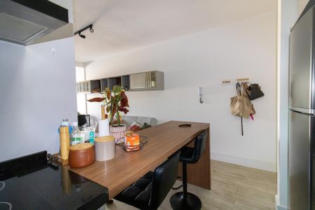 Sala/Cozinha de apartamento para alugar com 1 quarto, 45m² em Centro, Campinas