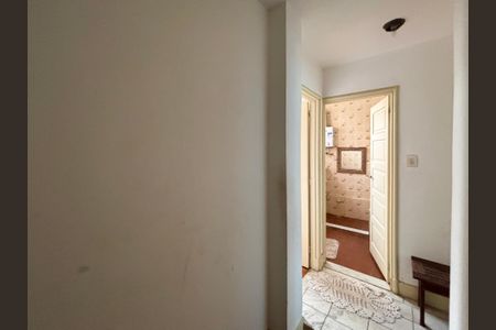 Apartamento para alugar com 130m², 3 quartos e sem vagaCorredor