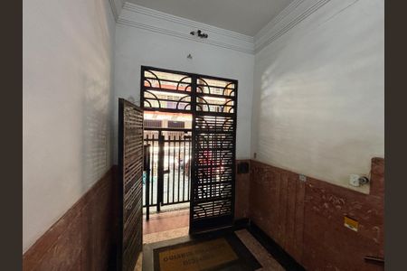 Apartamento para alugar com 130m², 3 quartos e sem vagaPortaria