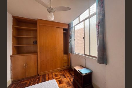 Apartamento para alugar com 130m², 3 quartos e sem vagaQuarto 2