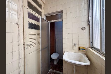 Apartamento para alugar com 130m², 3 quartos e sem vagaÁrea de serviço