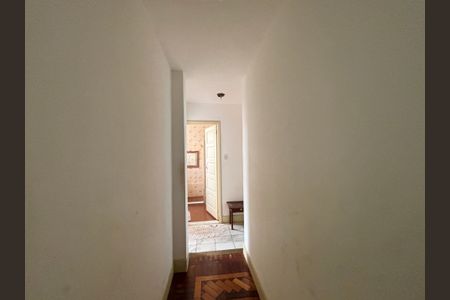 Apartamento para alugar com 130m², 3 quartos e sem vagaCorredor