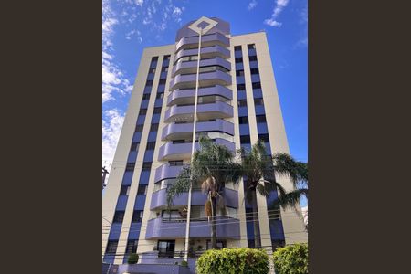 Apartamento à venda com 93m², 3 quartos e 3 vagasFachada