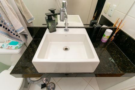 Apartamento à venda com 93m², 3 quartos e 3 vagasBanheiro 2