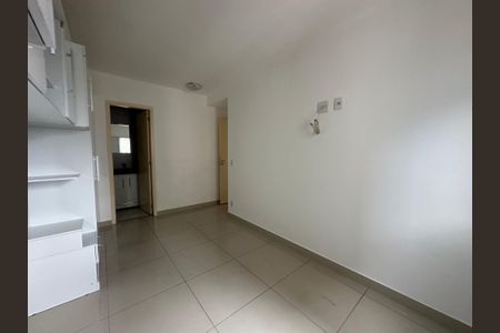 Apartamento à venda com 70m², 2 quartos e 1 vagaSuite