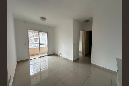 Apartamento à venda com 70m², 2 quartos e 1 vagaSala