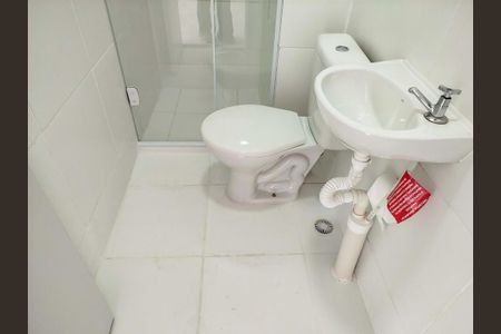 Apartamento para alugar com 33m², 2 quartos e sem vagaBanheiro