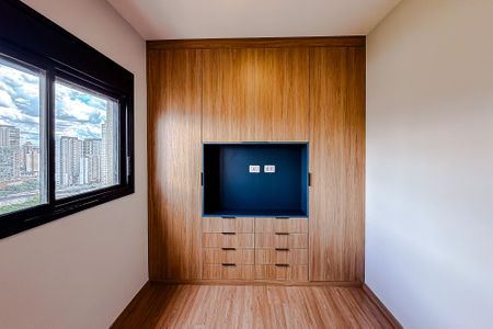 Apartamento para alugar com 69m², 2 quartos e 1 vagaQuarto 2 - Suíte