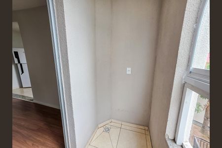 Apartamento para alugar com 50m², 2 quartos e 1 vagaVaranda