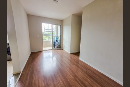 Sala de apartamento para alugar com 2 quartos, 50m² em Utinga, Santo André