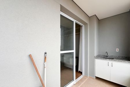 Apartamento para alugar com 42m², 1 quarto e 1 vaga Apartamento para alugar com 42m², 1 quarto e 1 vagaSacada