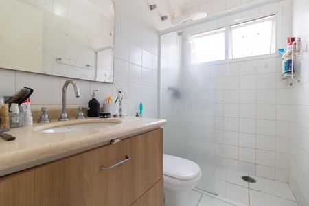 Casa de condomínio à venda com 140m², 3 quartos e 4 vagas Casa de condomínio à venda com 140m², 3 quartos e 4 vagasBanheiro