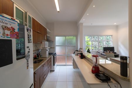 Casa de condomínio à venda com 140m², 3 quartos e 4 vagas Casa de condomínio à venda com 140m², 3 quartos e 4 vagasCozinha