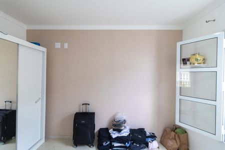 Casa de condomínio à venda com 140m², 3 quartos e 4 vagas Casa de condomínio à venda com 140m², 3 quartos e 4 vagasQuarto 02