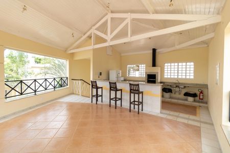 Casa de condomínio à venda com 140m², 3 quartos e 4 vagas Casa de condomínio à venda com 140m², 3 quartos e 4 vagasÁrea comum - Salão de festas