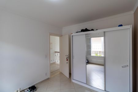 Casa de condomínio à venda com 140m², 3 quartos e 4 vagas Casa de condomínio à venda com 140m², 3 quartos e 4 vagasQuarto 02