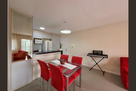 Sala  de apartamento à venda com 2 quartos, 83m² em Santo Amaro, São Paulo