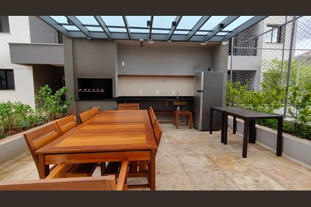 Apartamento para alugar com 38m², 2 quartos e sem vaga