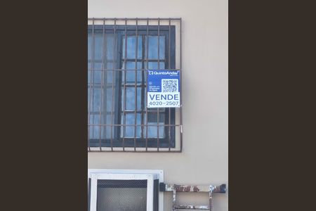 Casa de condomínio à venda com 80m², 3 quartos e 1 vagaPlaca