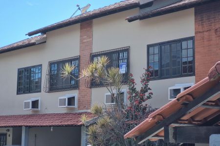 Casa de condomínio à venda com 80m², 3 quartos e 1 vagaPlaca