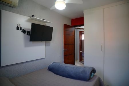 Casa de condomínio à venda com 80m², 3 quartos e 1 vagaQuarto 1