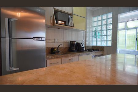 Apartamento à venda com 60m², 2 quartos e 1 vagaCozinha 