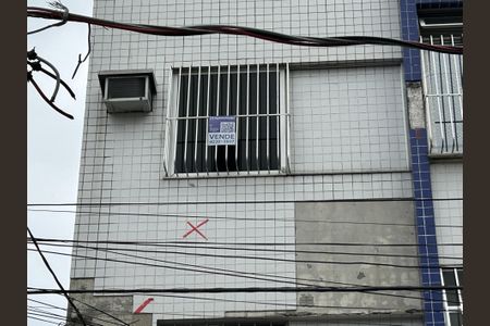 Apartamento à venda com 49m², 2 quartos e sem vagaFachada + plaquinha