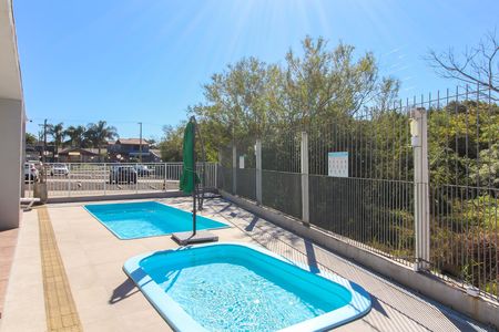 Área comum - Piscina de apartamento para alugar com 2 quartos, 55m² em Olaria, Canoas