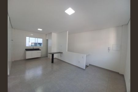Casa de condomínio para alugar com 60m², 2 quartos e 1 vagaSala e Cozinha
