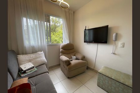 Sala de apartamento para alugar com 2 quartos, 32m² em Jardim Celeste, São Paulo