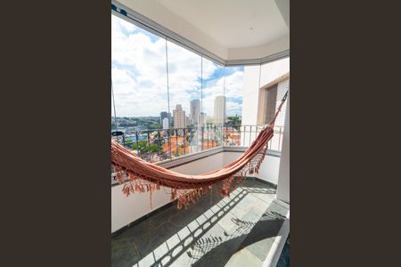 Sacada da Sala de apartamento para alugar com 2 quartos, 70m² em Vila Alexandria, São Paulo