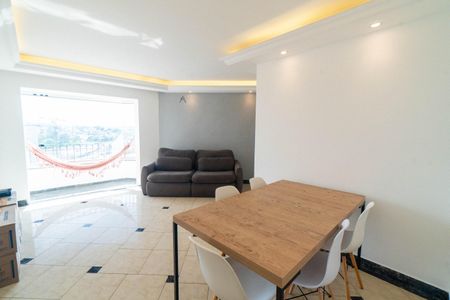 Sala de apartamento para alugar com 2 quartos, 70m² em Vila Alexandria, São Paulo
