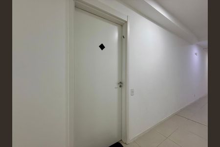 Apartamento para alugar com 34m², 2 quartos e sem vaga Apartamento para alugar com 34m², 2 quartos e sem vagaHall Apartamento