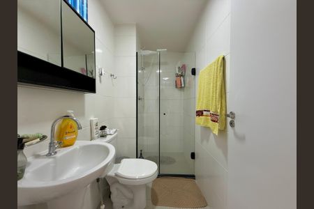 Apartamento para alugar com 34m², 2 quartos e sem vaga Apartamento para alugar com 34m², 2 quartos e sem vagaBanheiro