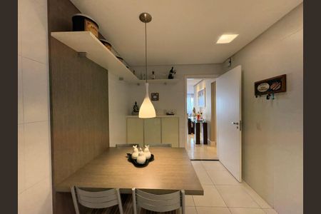 Apartamento à venda com 135m², 3 quartos e 3 vagasCozinha