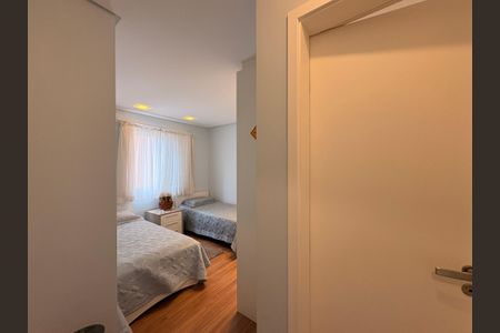 Apartamento à venda com 135m², 3 quartos e 3 vagasSuite 1