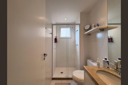 Apartamento à venda com 135m², 3 quartos e 3 vagasBanheiro da Suíte 2