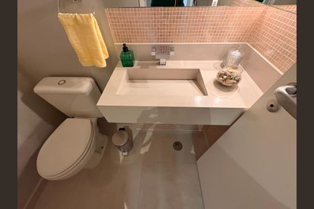 Apartamento à venda com 135m², 3 quartos e 3 vagasLavabo