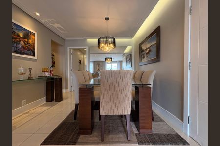 Apartamento à venda com 135m², 3 quartos e 3 vagasSala