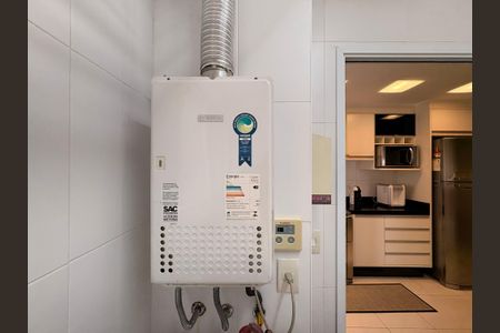 Apartamento à venda com 135m², 3 quartos e 3 vagasLavanderia