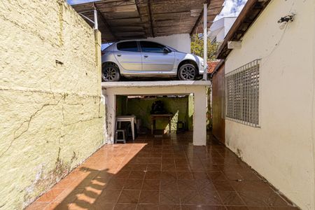 Casa à venda com 74m², 3 quartos e 1 vagaQuintal