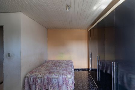 Casa à venda com 74m², 3 quartos e 1 vagaSuíte