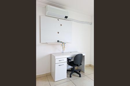 Apartamento para alugar com 160m², 4 quartos e 3 vagasQuarto 4