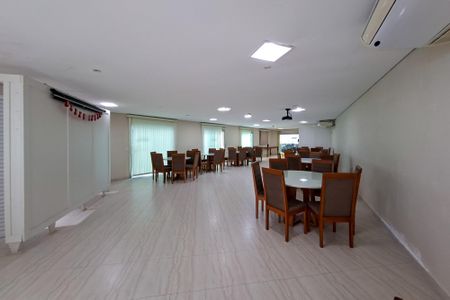 Apartamento para alugar com 160m², 4 quartos e 3 vagasÁrea comum - Salão de festas