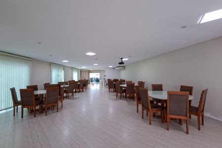 Apartamento para alugar com 160m², 4 quartos e 3 vagasÁrea comum - Salão de festas