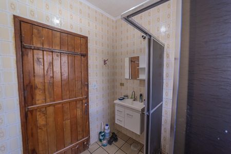 Casa para alugar com 75m², 2 quartos e 1 vagaBanheiro