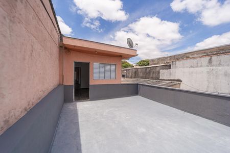 Casa para alugar com 75m², 2 quartos e 1 vagaVaranda