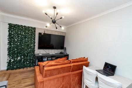Sala/Cozinha de casa para alugar com 2 quartos, 50m² em Jardim das Flores, São Paulo