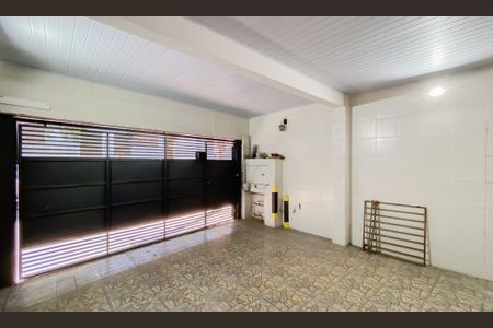 Casa à venda com 150m², 4 quartos e 2 vagasGaragem