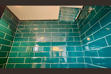 Apartamento à venda com 104m², 2 quartos e 2 vagas Apartamento à venda com 104m², 2 quartos e 2 vagasBanheiro da Suíte